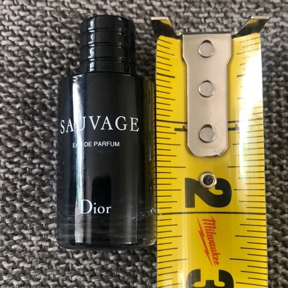 DIOR Men’s SAUVAGE Eau De Parfum 10 ml 0.34 FL OZ MINIATURE VIP GIFT - Picture 11 of 11